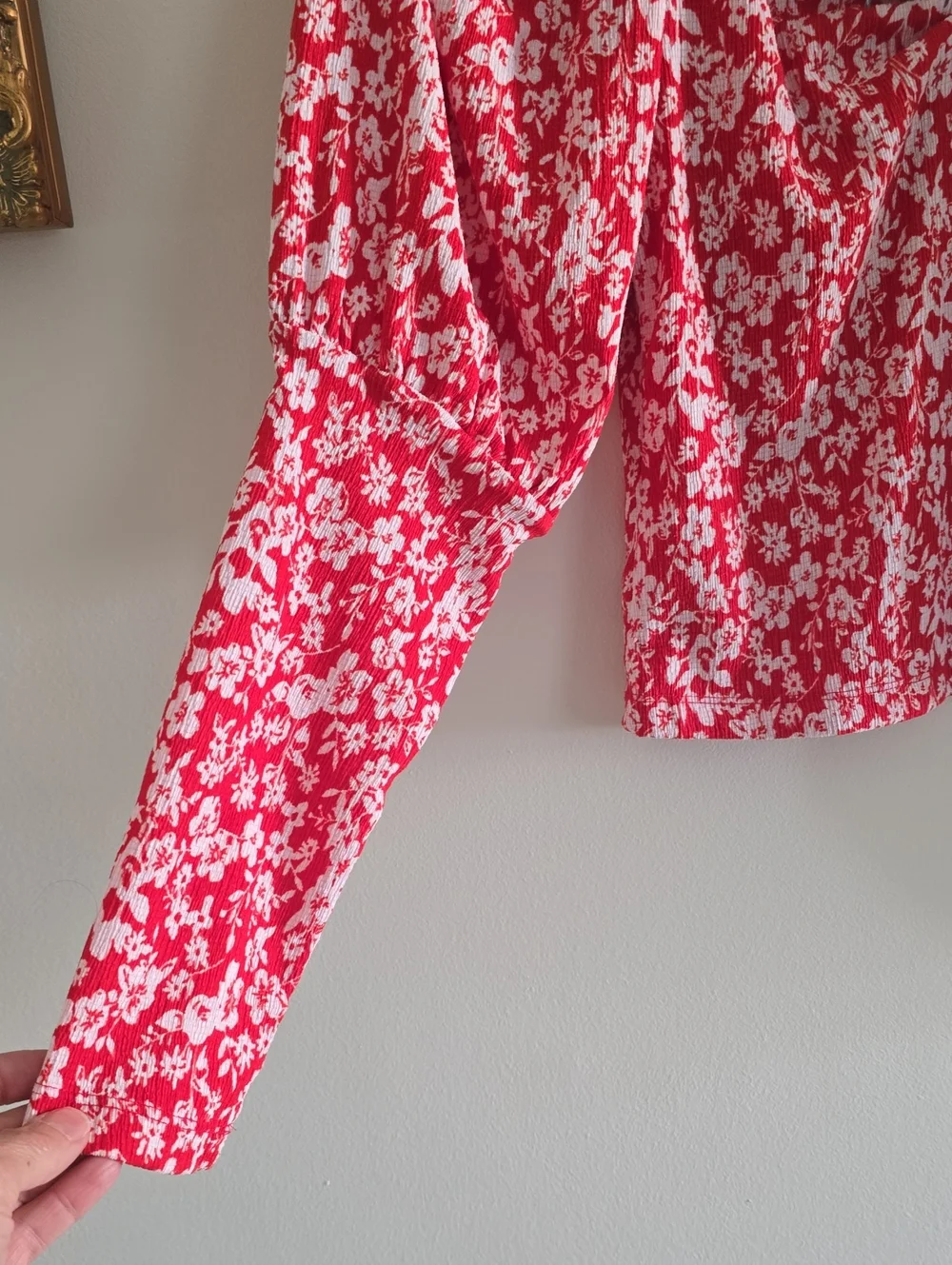 Anthropologie: Red Floral Square-Neck Puff Sleeve Top
